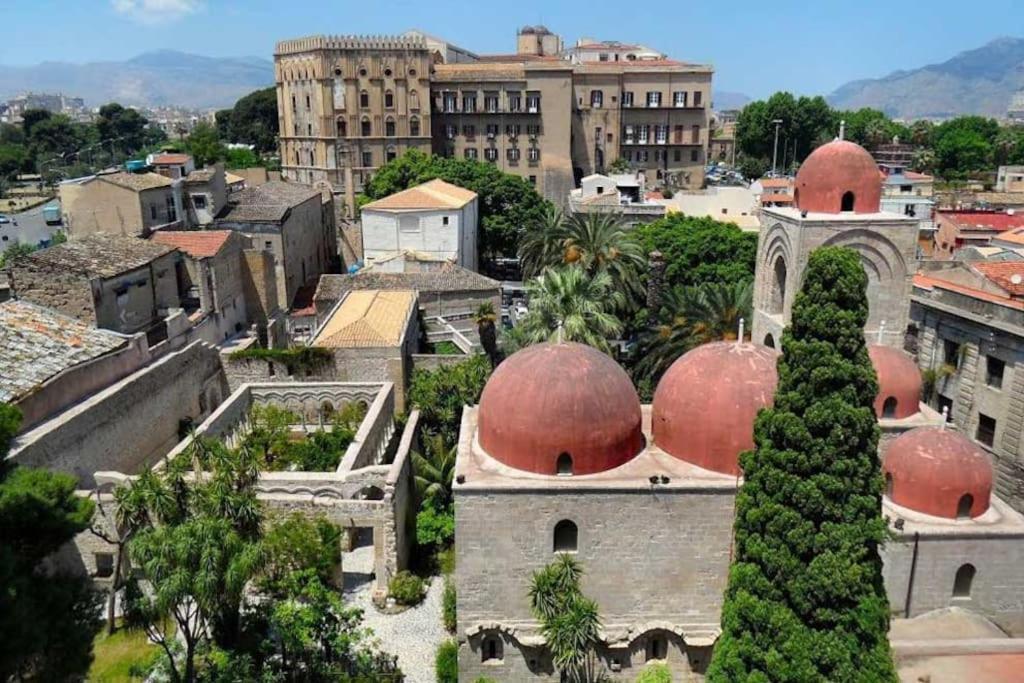 Porta Vicari With View In Downtown Leilighet Palermo Eksteriør bilde